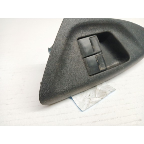 Recambio de mando elevalunas delantero izquierdo para peugeot 108 1.2 referencia OEM IAM   