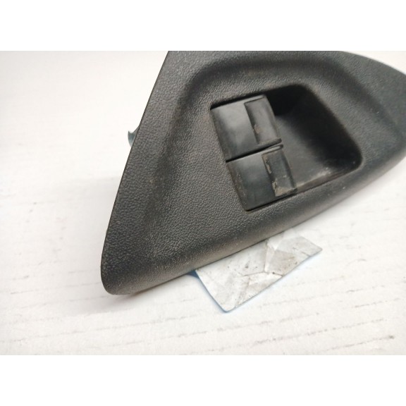 Recambio de mando elevalunas delantero izquierdo para peugeot 108 1.2 referencia OEM IAM   
