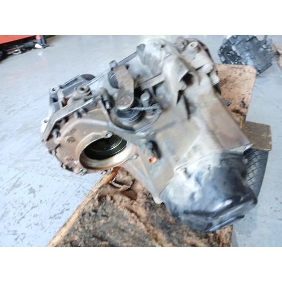 Recambio de caja casco para renault kangoo (kc0/1_) 1.5 dci (kc08, kc09) referencia OEM IAM jb3974  