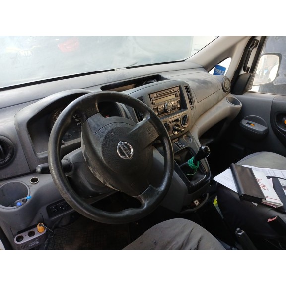 nissan nv200 furgoneta del año 2010