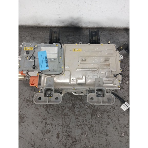 Recambio de convertidor para renault megane e-tech suv ev40 referencia OEM IAM RN296A04109R  