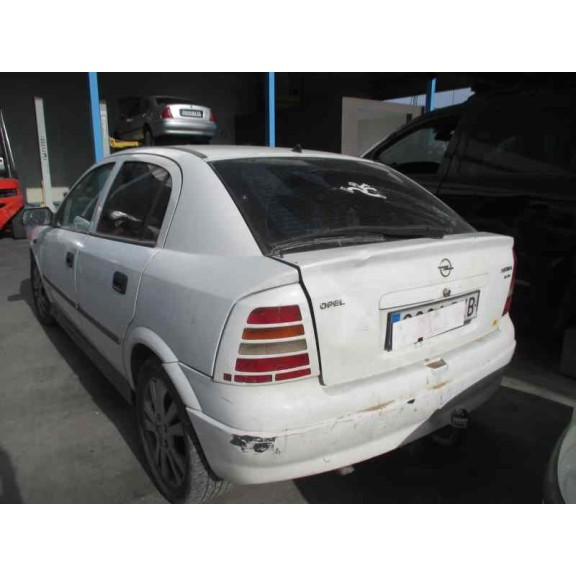 opel astra g berlina del año 1998