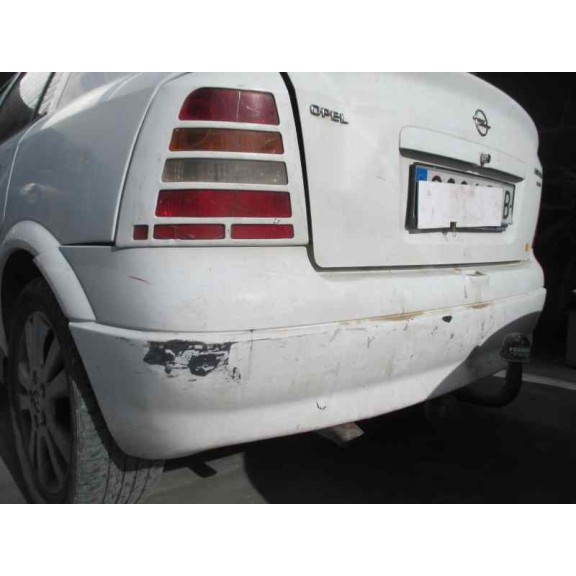 opel astra g berlina del año 1998