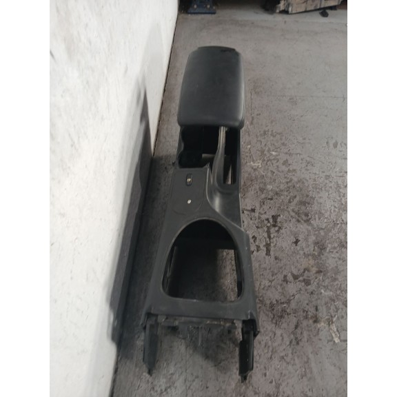 Recambio de apoyabrazos central para nissan qashqai (j10) 1.5 dci turbodiesel cat referencia OEM IAM   