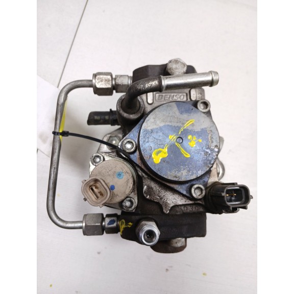 Recambio de bomba inyeccion para toyota auris 2.0 d-4d cat referencia OEM IAM 221000R010  