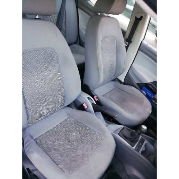 seat ibiza (6j5) del año 2009