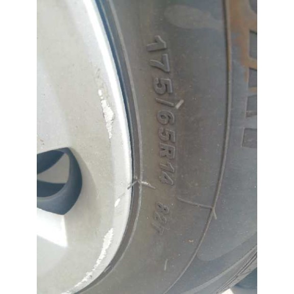 opel corsa c del año 2001