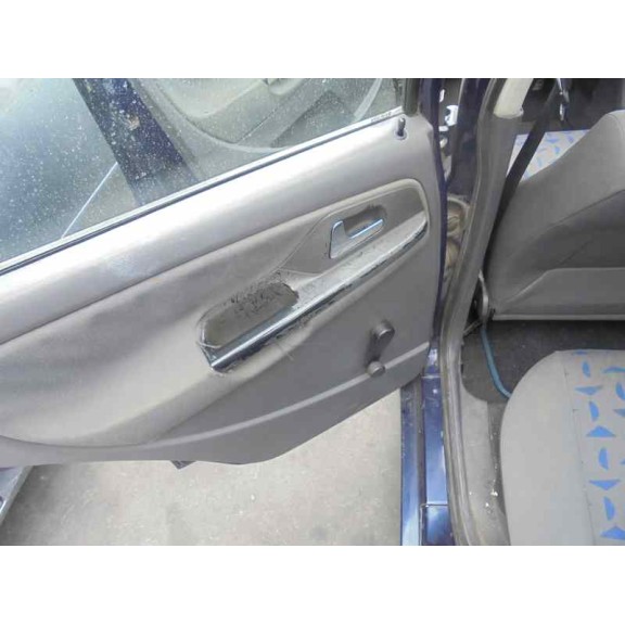 seat cordoba berlina (6k2) del año 2000