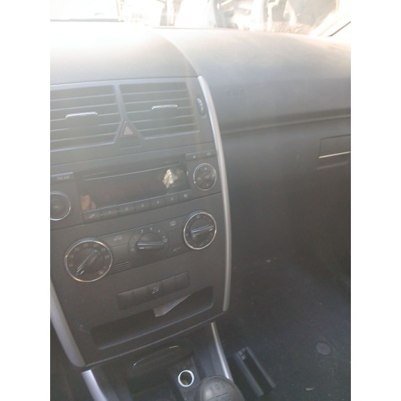 mercedes-benz clase a (w169) del año 2004