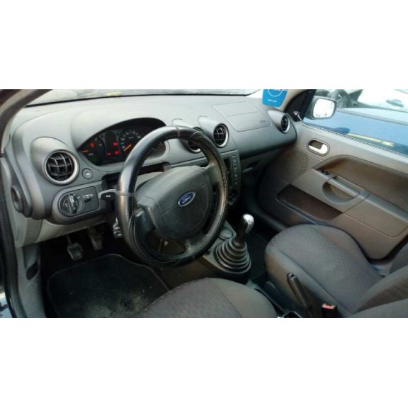 ford fiesta (cbk) del año 2002