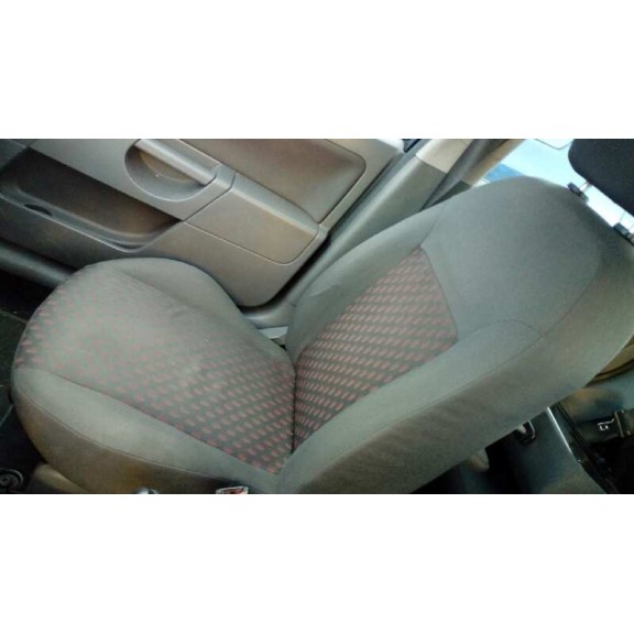 ford fiesta (cbk) del año 2002