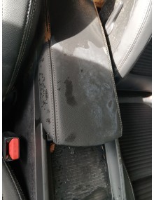 Recambio de apoyabrazos central para renault scénic iv (j9_) 1.3 tce 140 referencia OEM IAM   