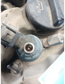 Recambio de inyector para kia carens referencia OEM IAM 0445110064  