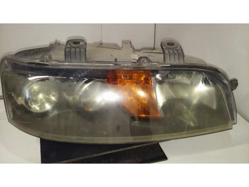 Recambio de faro derecho para fiat punto berlina (188) 1.2 8v referencia OEM IAM  1º SIN ANT