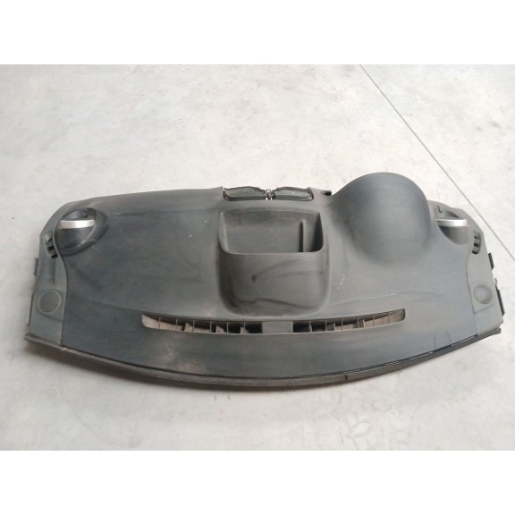 Recambio de salpicadero para renault kangoo furgón compact professional referencia OEM IAM 8200587060 sin airbag derecho 
