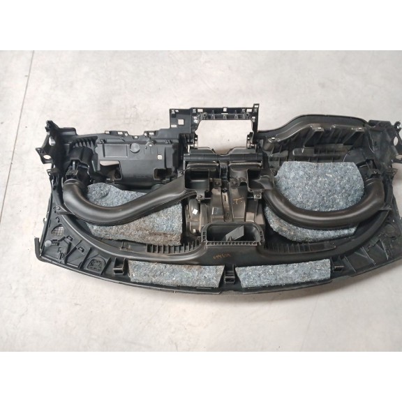 Recambio de salpicadero para renault kangoo furgón compact professional referencia OEM IAM 8200587060 sin airbag derecho 