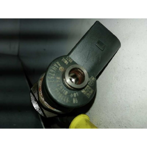 Recambio de inyector para » otros... 3008 iii hybrid motor hn09 referencia OEM IAM 0445110601  