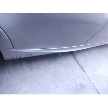 Recambio de faldon lateral para lexus is iii (_e3_) 300h (ave30_) referencia OEM IAM  derecho rozado