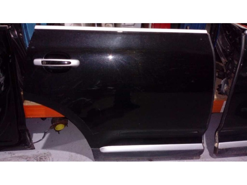Recambio de puerta trasera derecha para porsche cayenne (typ 9pa) s referencia OEM IAM  NEGRO 
