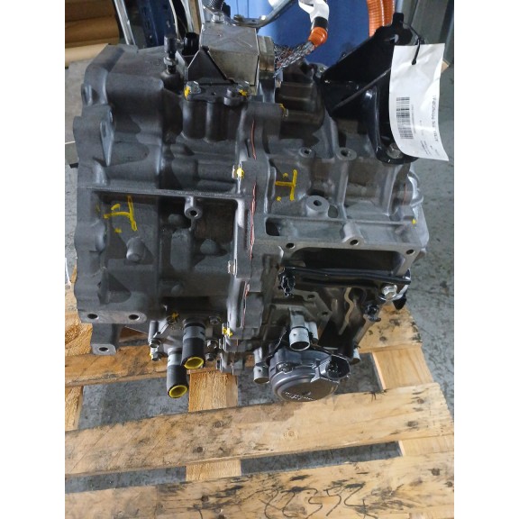 Recambio de caja cambios para lexus ct 200h referencia OEM IAM 3JM 100.241KM AUTO P9073B11