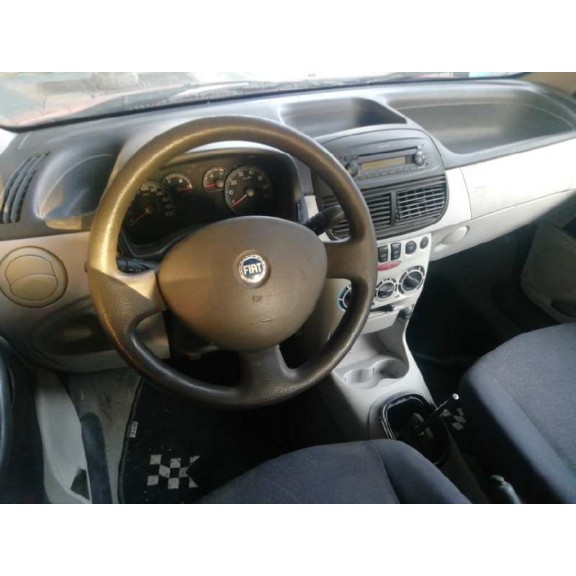 fiat punto berlina (188) del año 2004