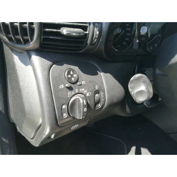 mercedes-benz clase c (w203) sportcoupe del año 2004