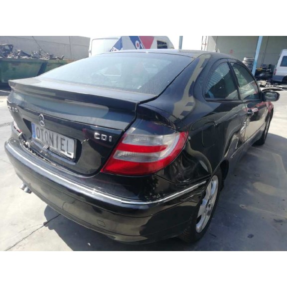 mercedes-benz clase c (w203) sportcoupe del año 2004