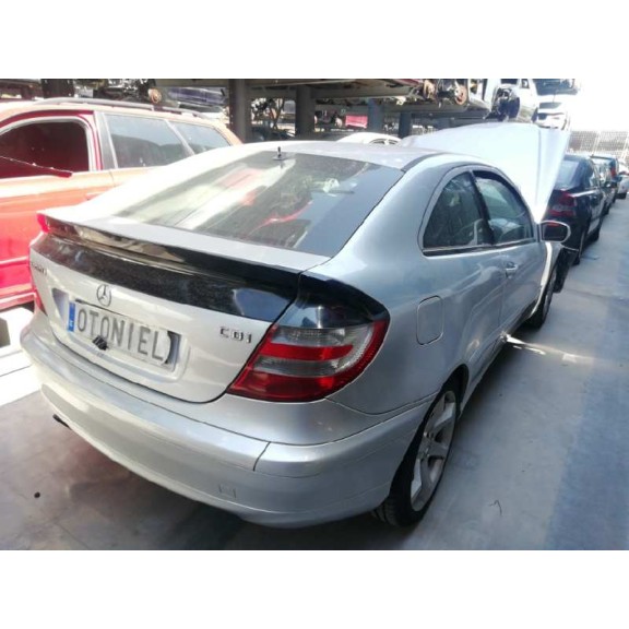 mercedes-benz clase c (w203) sportcoupe del año 2005