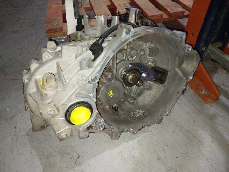 Recambio de caja cambios para hyundai ix35 classic 2wd referencia OEM IAM WEJ6K ENTREGA CASCO 6V 2WD