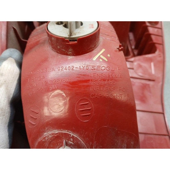 Recambio de piloto trasero derecho para kia picanto ii (ta) 1.0 referencia OEM IAM 924021y0  