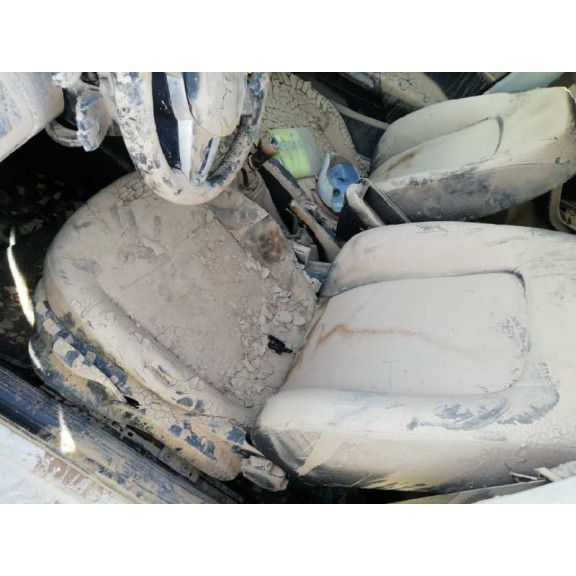 seat ibiza (6j5) del año 2010