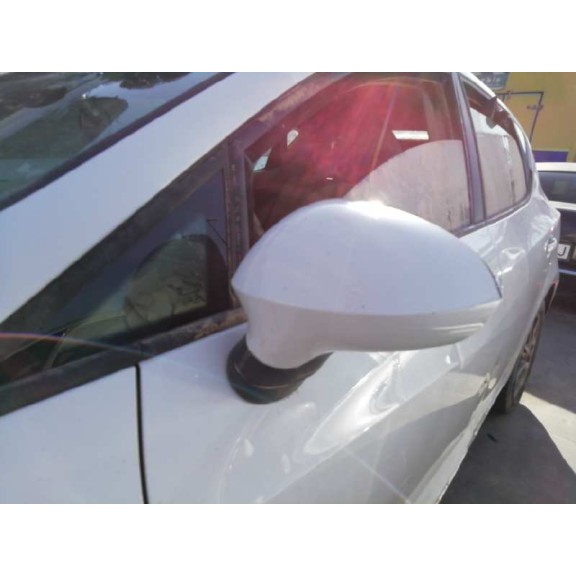 seat ibiza (6j5) del año 2010