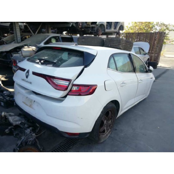 renault megane iv berlina 5p del año 2017