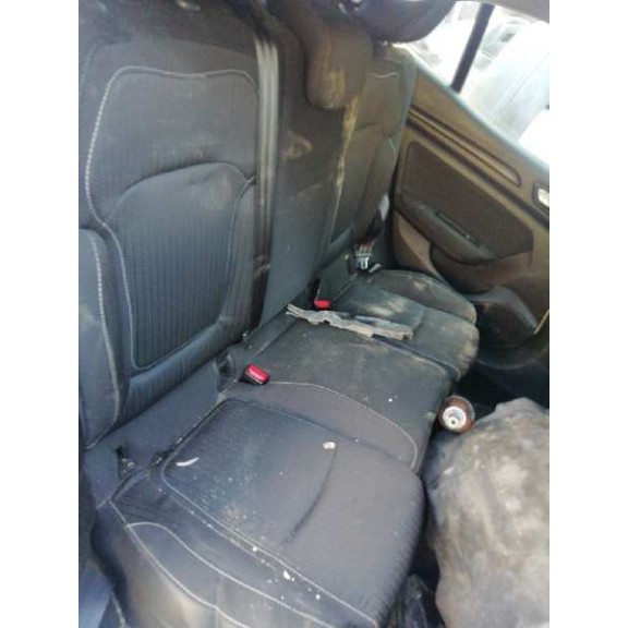 renault megane iv berlina 5p del año 2017