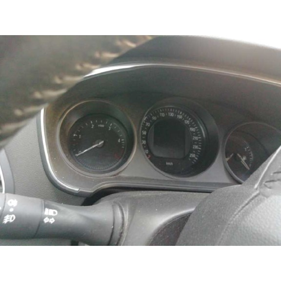 renault megane iv berlina 5p del año 2017