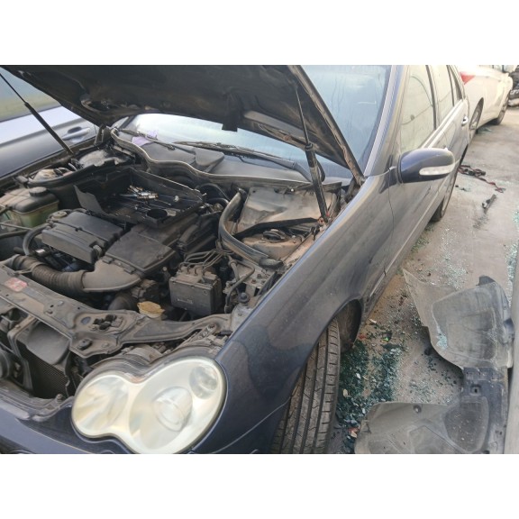 mercedes-benz clase c (w203) del año 2002