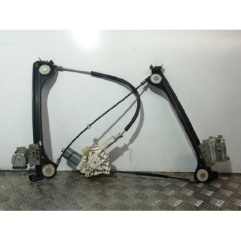 ELEVALUNAS DELANTERO DERECHO A1717200446 