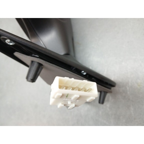 Recambio de retrovisor izquierdo para citroën berlingo referencia OEM IAM 8148PL NUEVO ELECTRICO 5 PINES