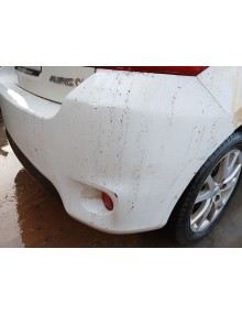 toyota auris del año 2011 2