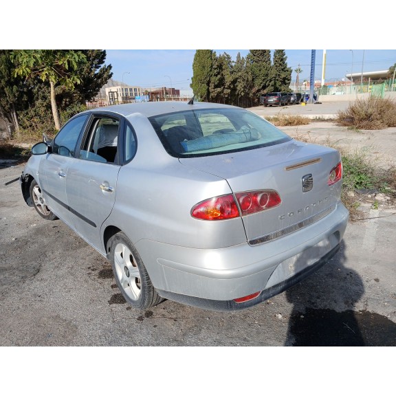 seat cordoba (6l2) del año 2004