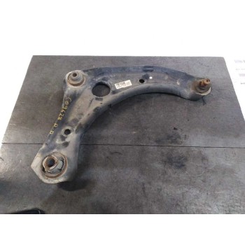 BRAZO SUSPENSION INFERIOR DELANTERO DERECHO 