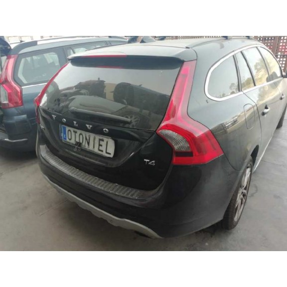 volvo v60 kombi del año 2011