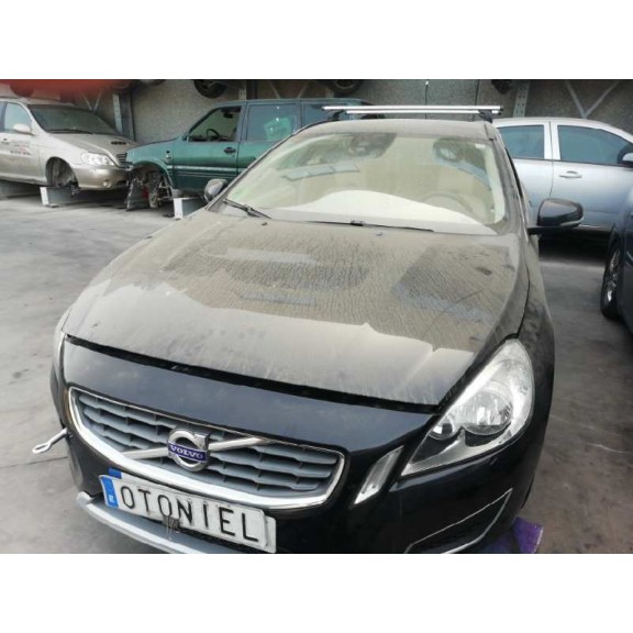 volvo v60 kombi del año 2011