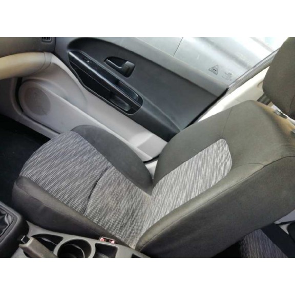 kia cee´d sporty wagon del año 2007