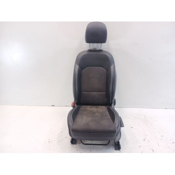 ASIENTO DELANTERO IZQUIERDO 