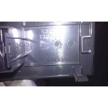 Recambio de mando elevalunas delantero derecho para toyota corolla verso (r1) 2.0 d-4d sol referencia OEM IAM 742310F030  