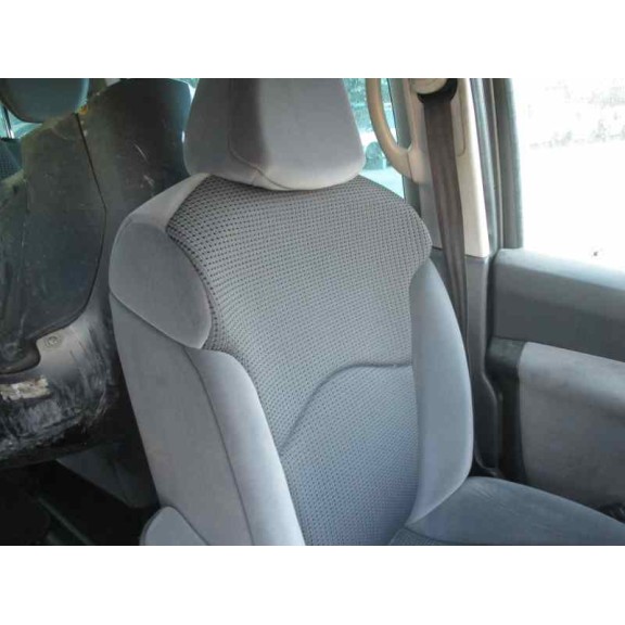 peugeot 807 del año 2012