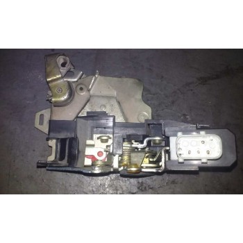 CERRADURA PUERTA TRASERA DERECHA 4 PINS
