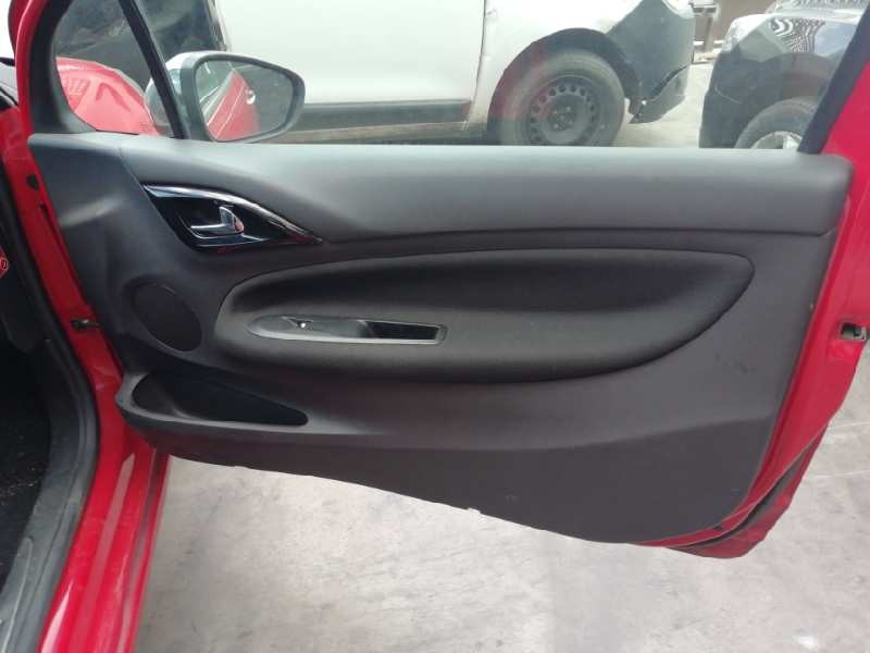 Recambio de guarnecido puerta delantera derecha para citroën ds3 1.6 hdi fap referencia OEM IAM   