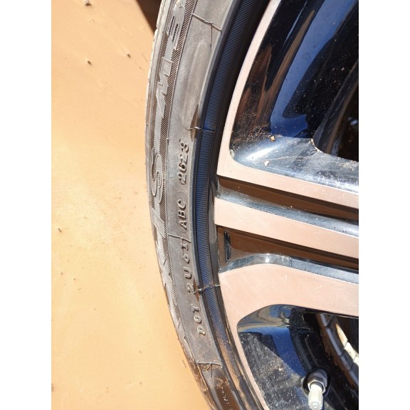 Recambio de neumatico para mg mg zs suv 1.5 vti referencia OEM IAM 215-55-1794v  maxis 23